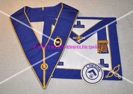 Provincial Undress Apron & Badge & Collar - Leather